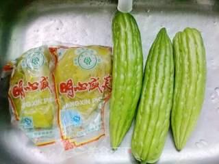 凉瓜晚餐如何吃